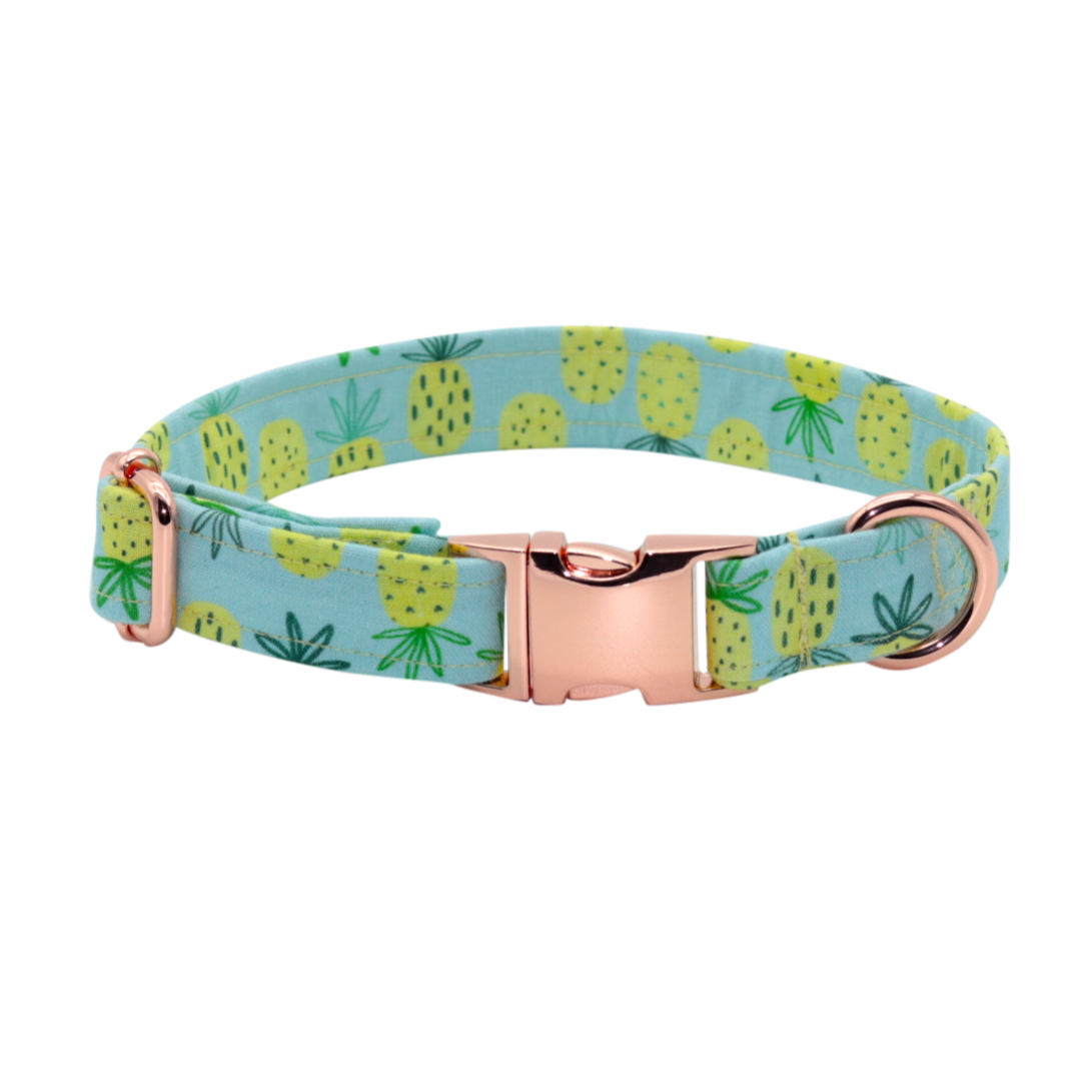 Nori Colada Handmade Collar and bow set for dogs